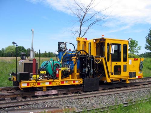 Nordco Spiker - on-track maintenance equipment
