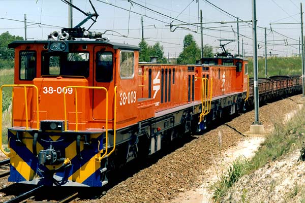 Class 38 locomotive train approaching camera