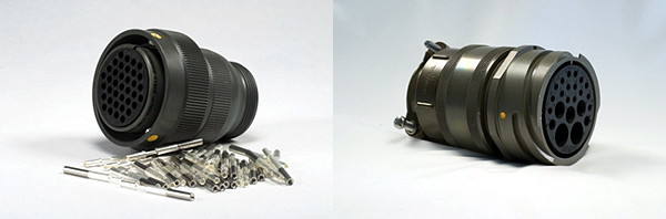 Reverse-bayonet rail connectors