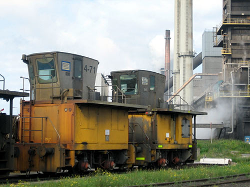 Air-conditioning units for locomotives