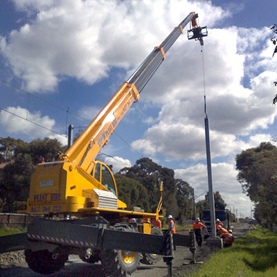 Rail-industry rotating telescopic handlers
