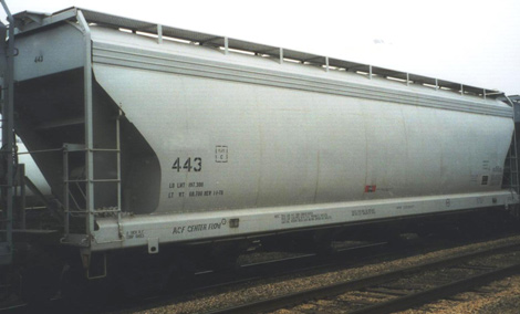 Railcars and locomotives 