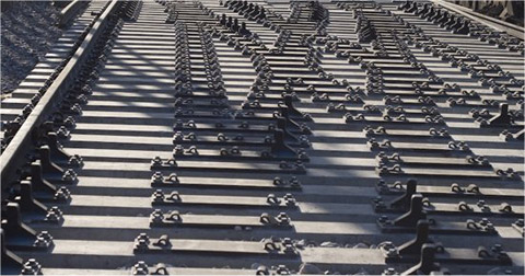 Concrete railway sleepers