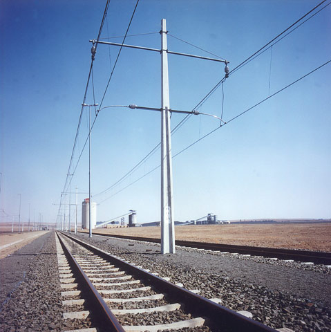 Concrete railway masts