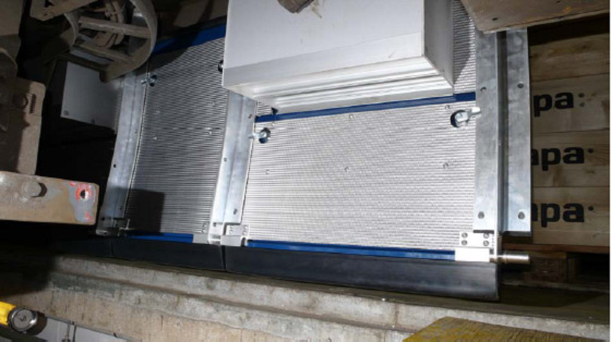 Acustimet absorbing lining