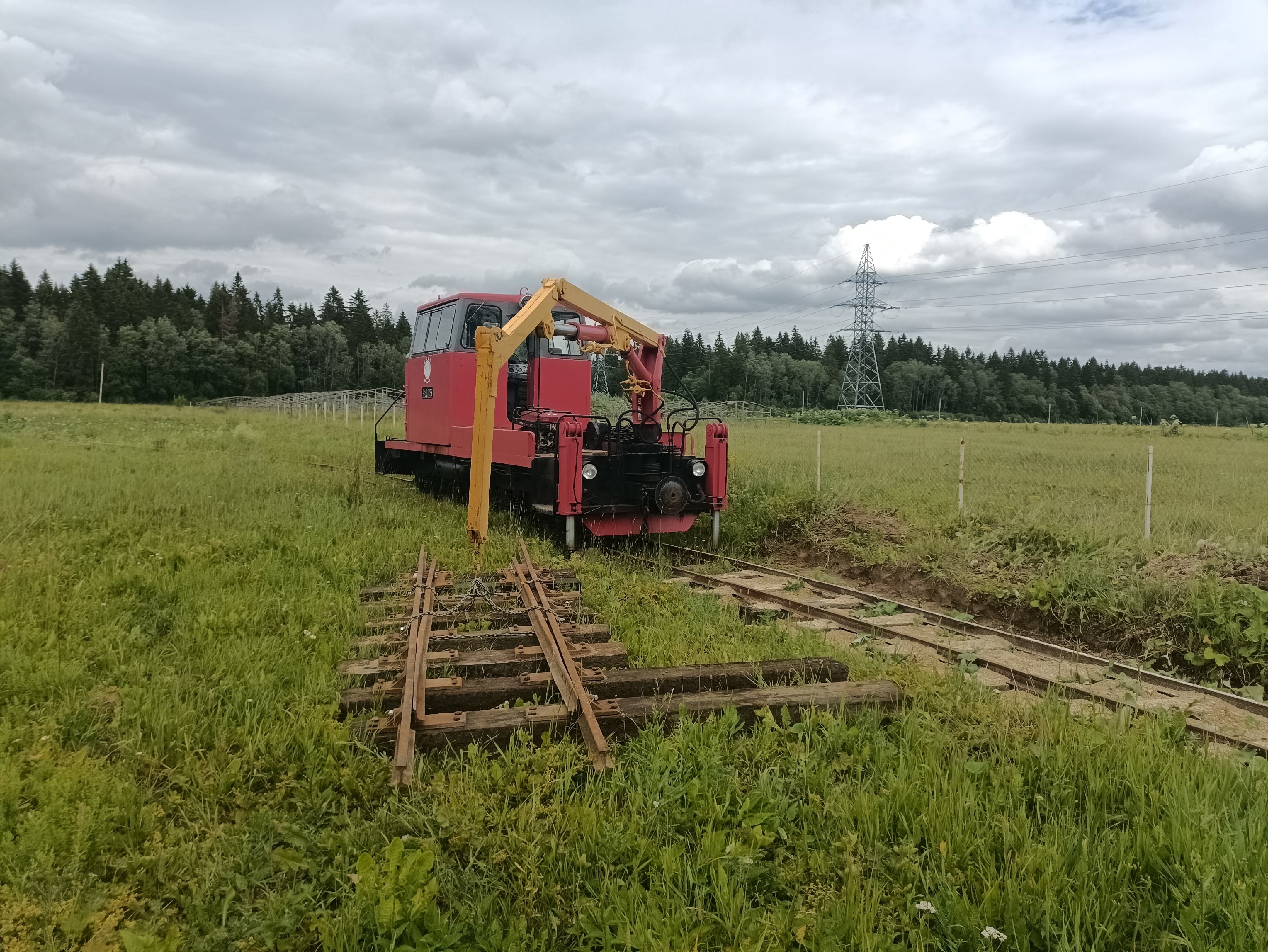 02.07.2023. Монтаж стрелочного перевода будущего разъезда