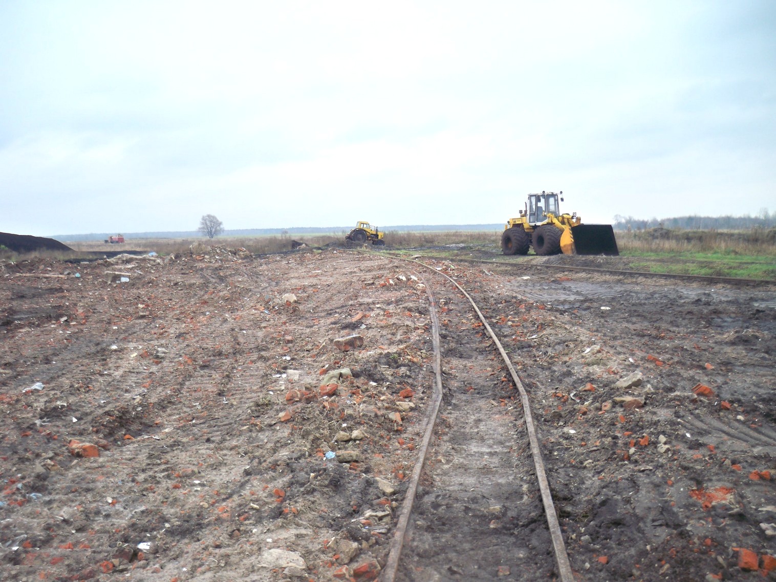 Узкоколейная железная дорога Хойникского торфопредприятия
  —  фотографии, сделанные в 2012 году (часть 11)