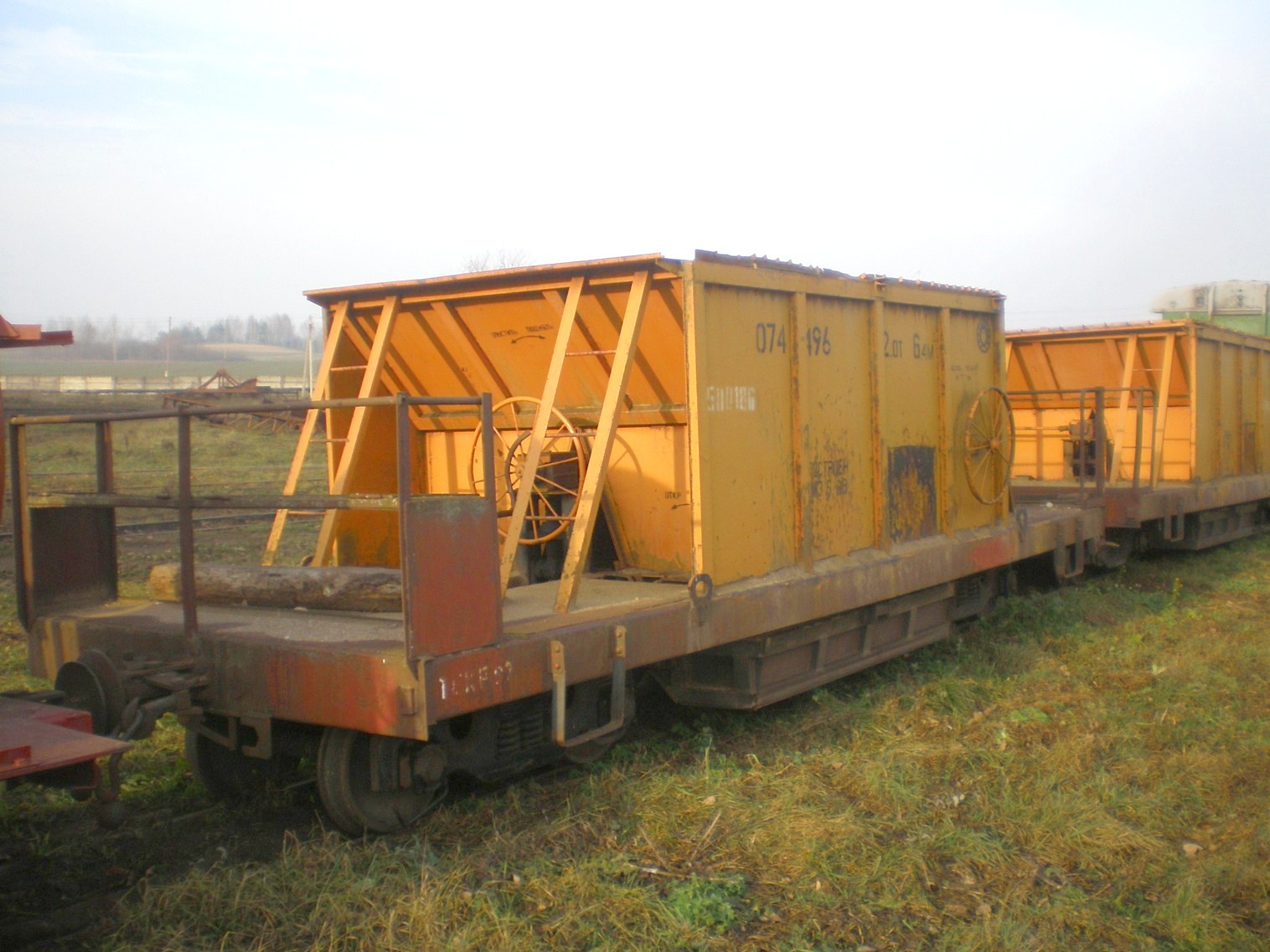 Узкоколейная  железная дорога   торфопредприятия «Усяж» —  фотографии, сделанные в 2008 году (часть 13)