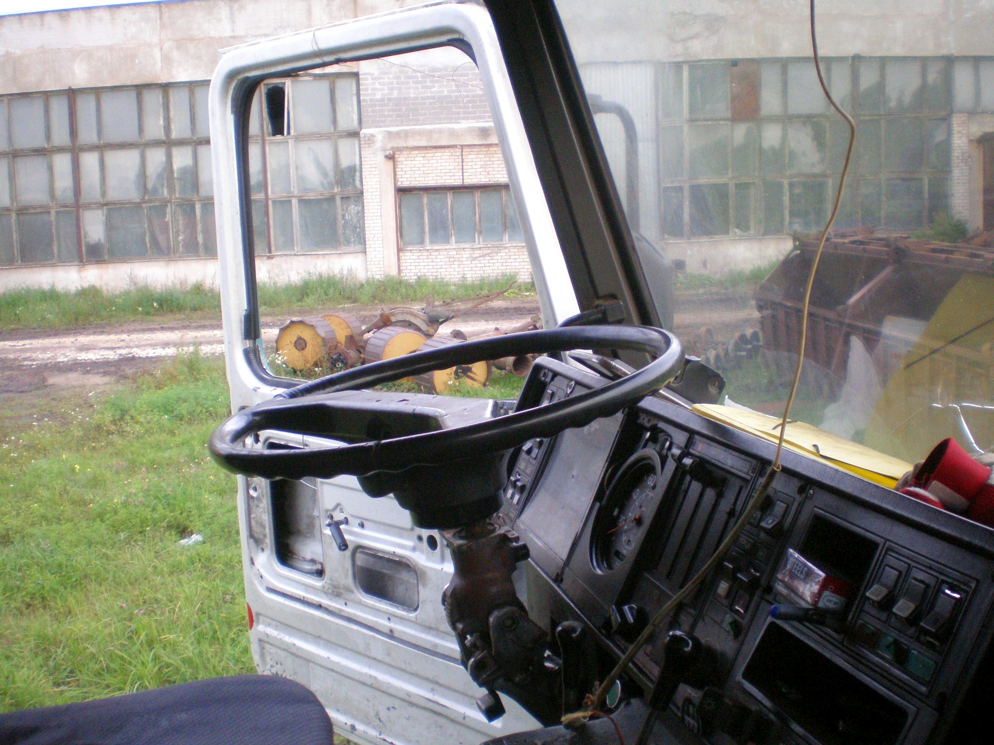 Узкоколейная железная дорога торфобрикетного завода Сангла — фотографии, сделанные в 2008 году (часть 5)