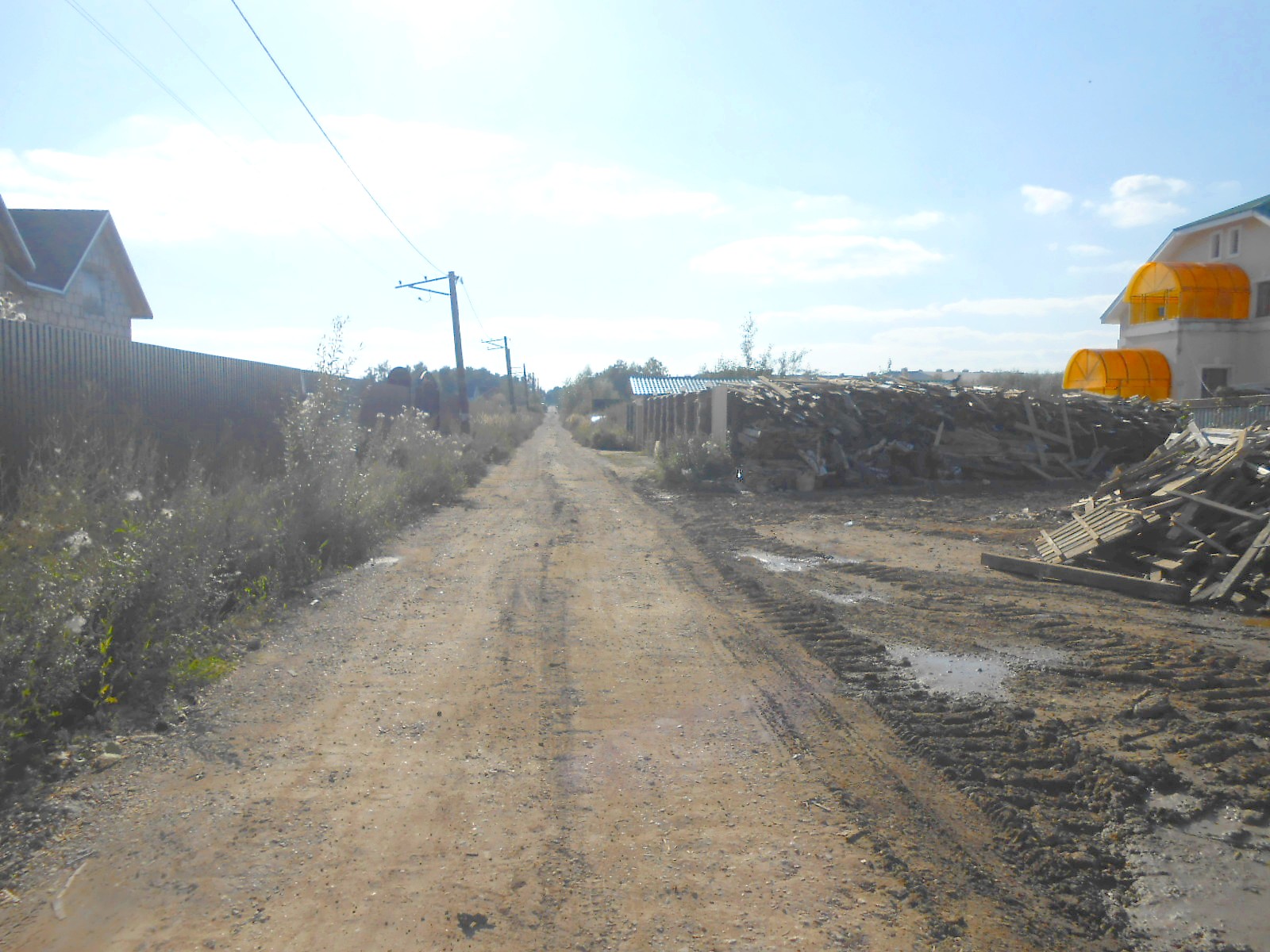 Железнодорожная линия Нахабино — Павловская Слобода
  —  фотографии, сделанные в 2017 году (часть 2)