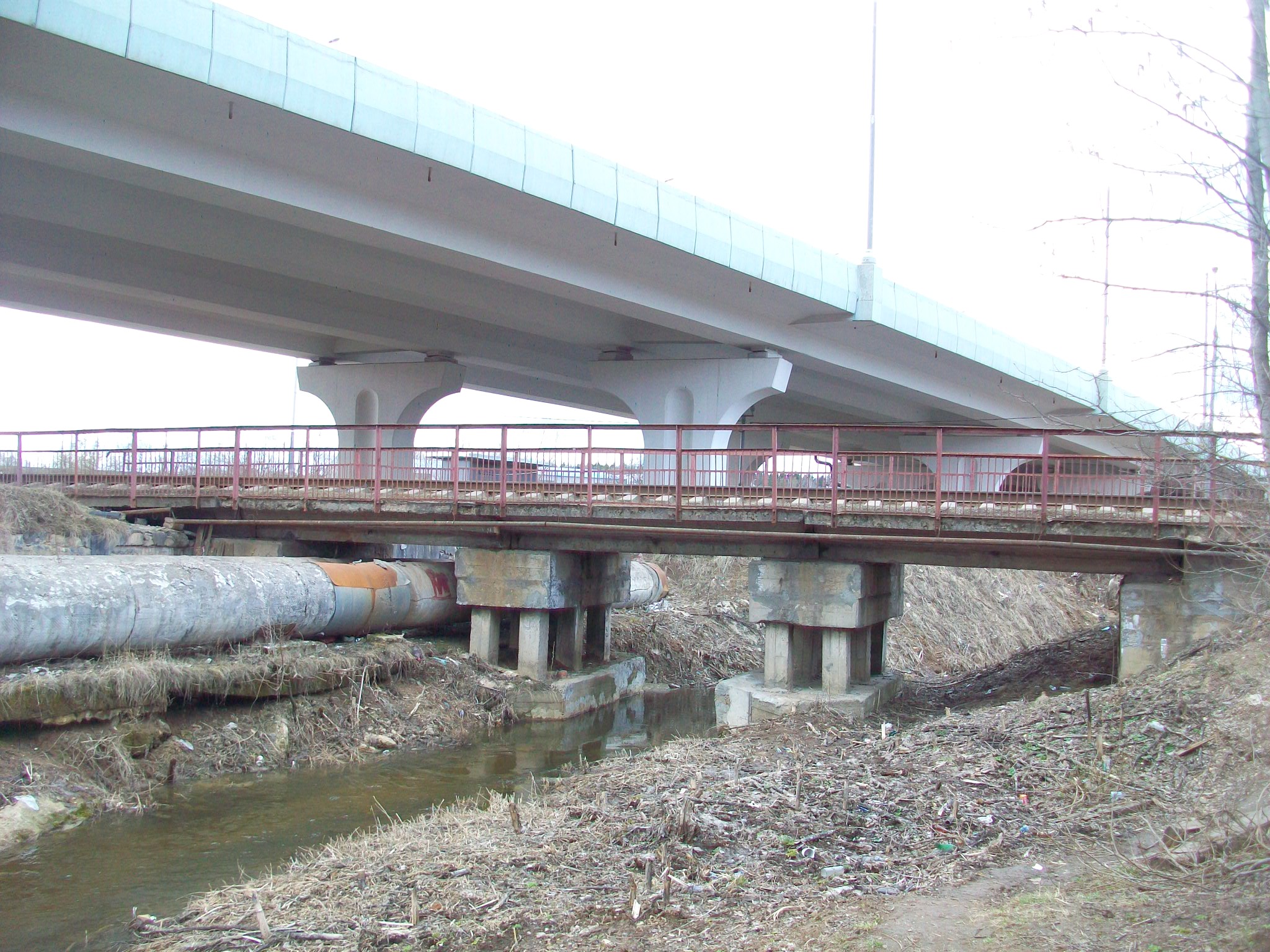 Железнодорожная линия Крюково — Крюково-Грузовое
  —  фотографии, сделанные в 2015 году (часть 1)
