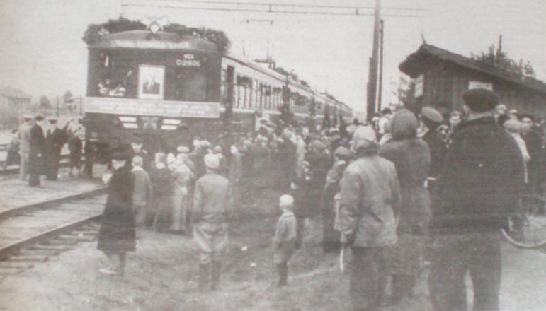 Люберцы-Арзамасская   железнодорожная линия на территории Московской области  — станция Шатура