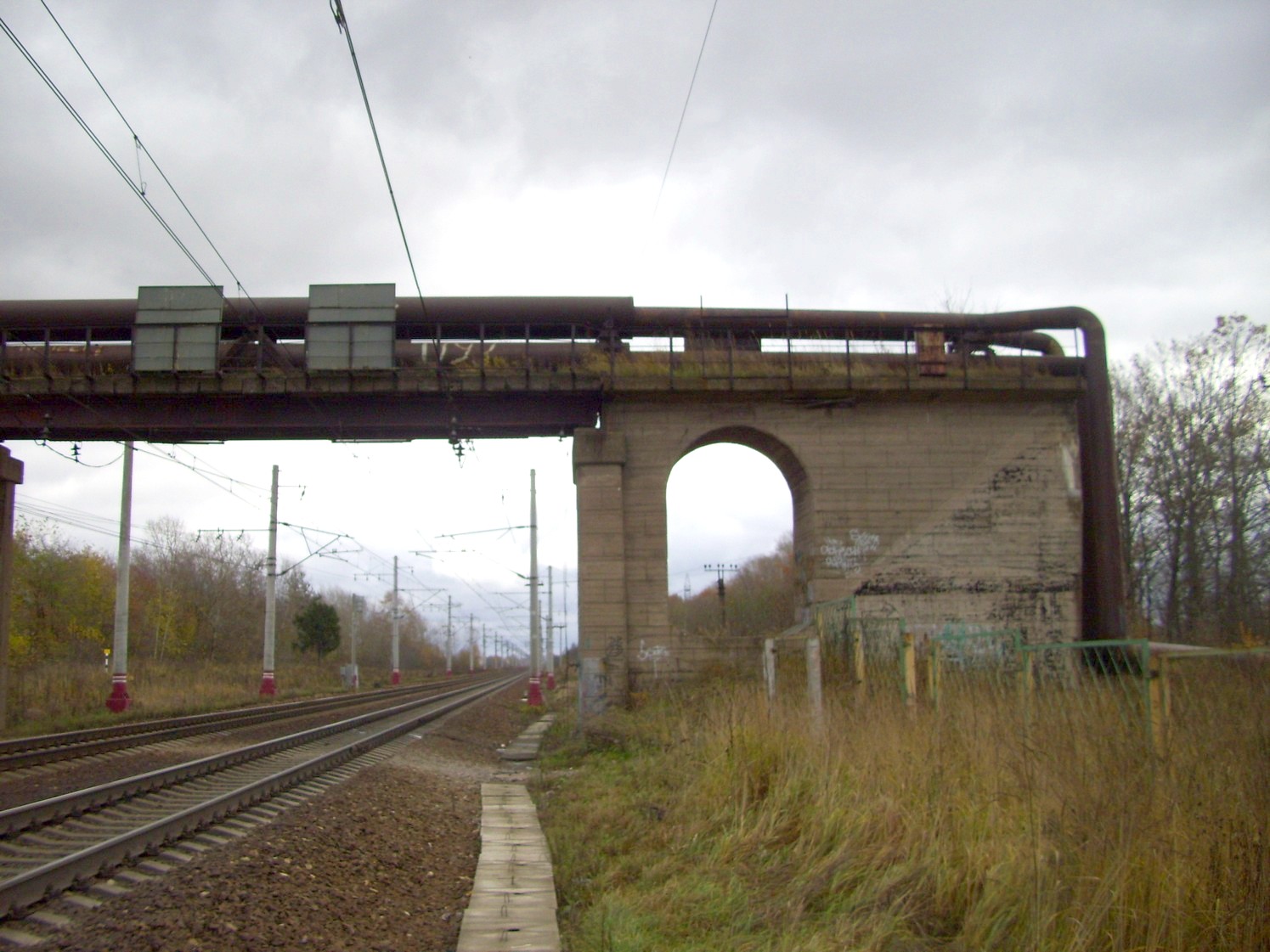 Узкоколейная железная дорога Редкинского предприятия промышленного железнодорожного транспорта — фотографии, сделанные в 2009 году (часть 1)