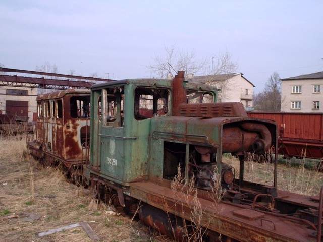 Узкоколейная железная дорога Редкинского предприятия промышленного железнодорожного транспорта - фотографии, сделанные в 2005 году (часть 2)