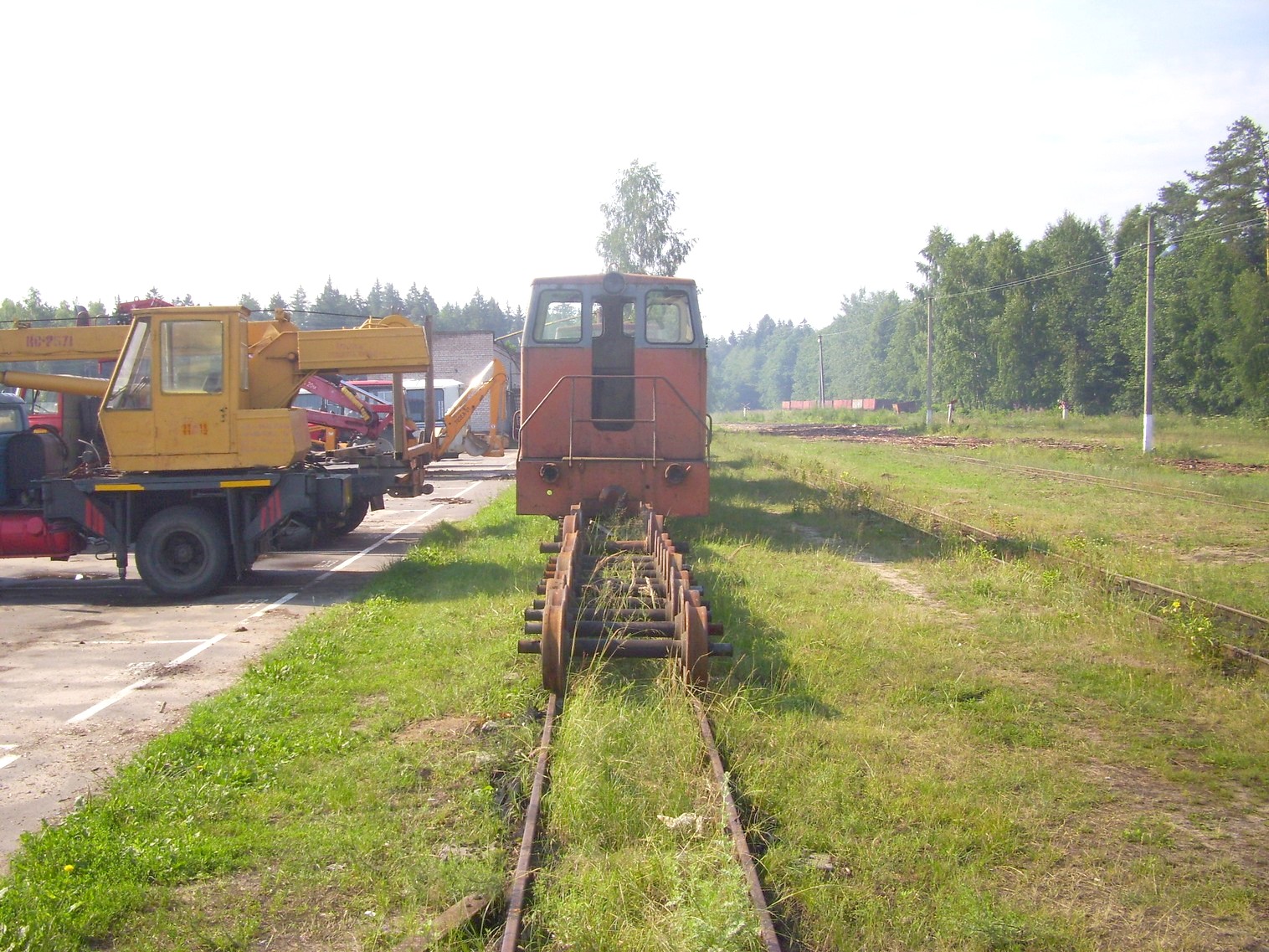 Узкоколейная железная дорога Берёзовского торфопредприятия  —  фотографии, сделанные в 2011 году (часть 2)