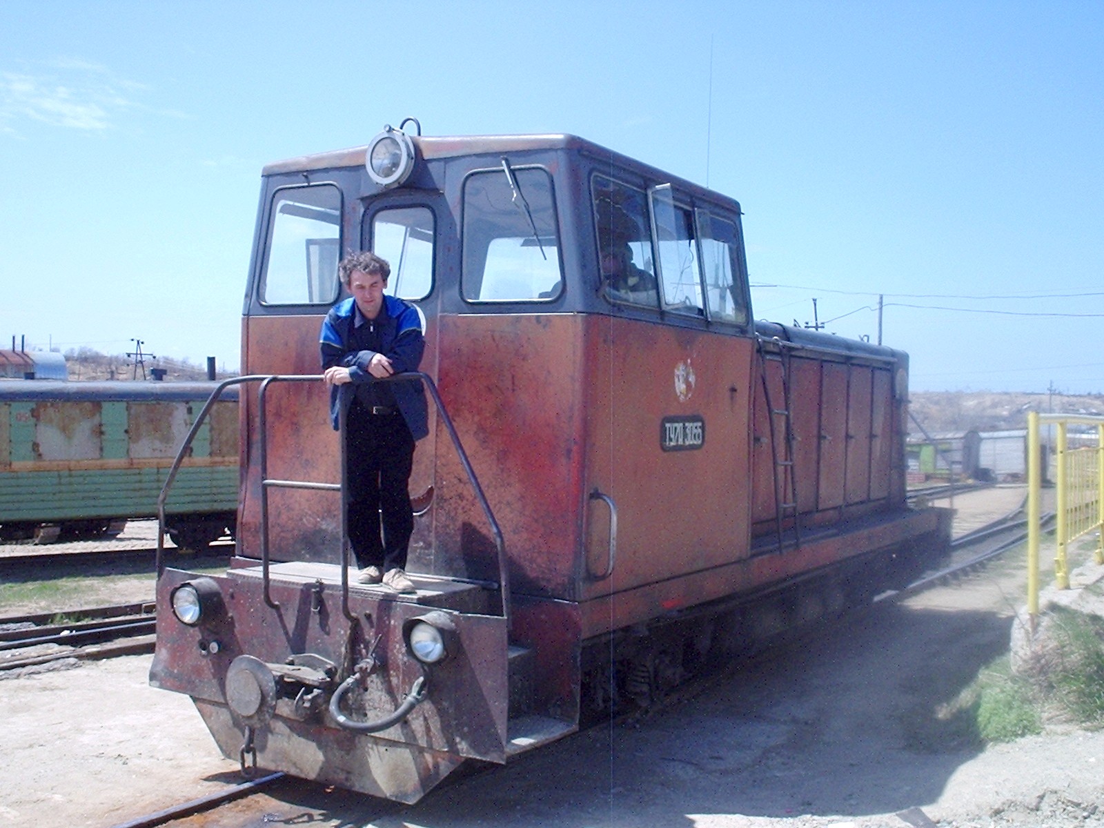 Узкоколейная железная дорога Оха — Ноглики - фотографии, сделанные в 2006 году (часть 19)
