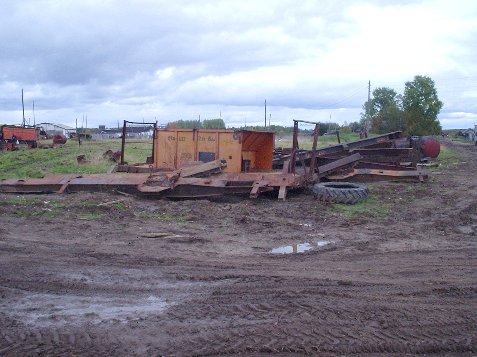 Ветьинская узкоколейная железная дорога — фотографии, сделанные в 2005 году (часть 2)