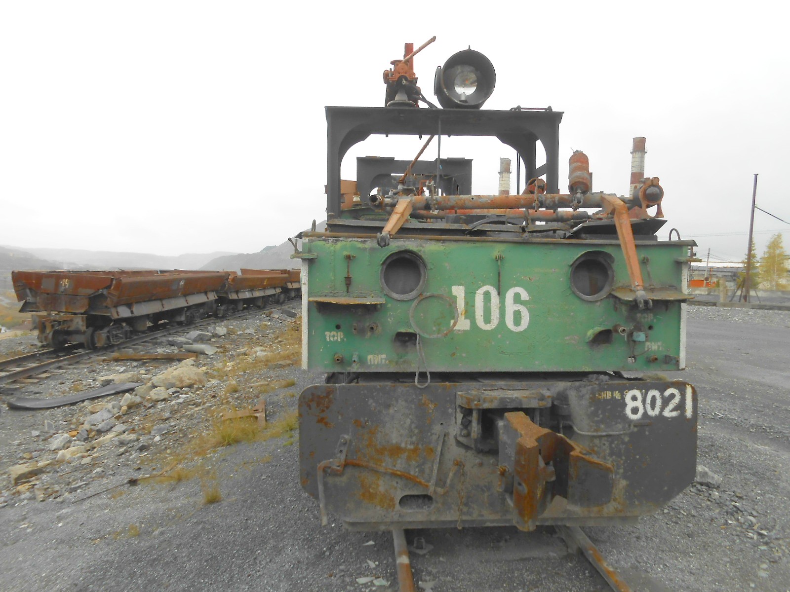 Узкоколейная железная дорога комбината «Магнезит» — фотографии, сделанные в 2017 году (часть 3)