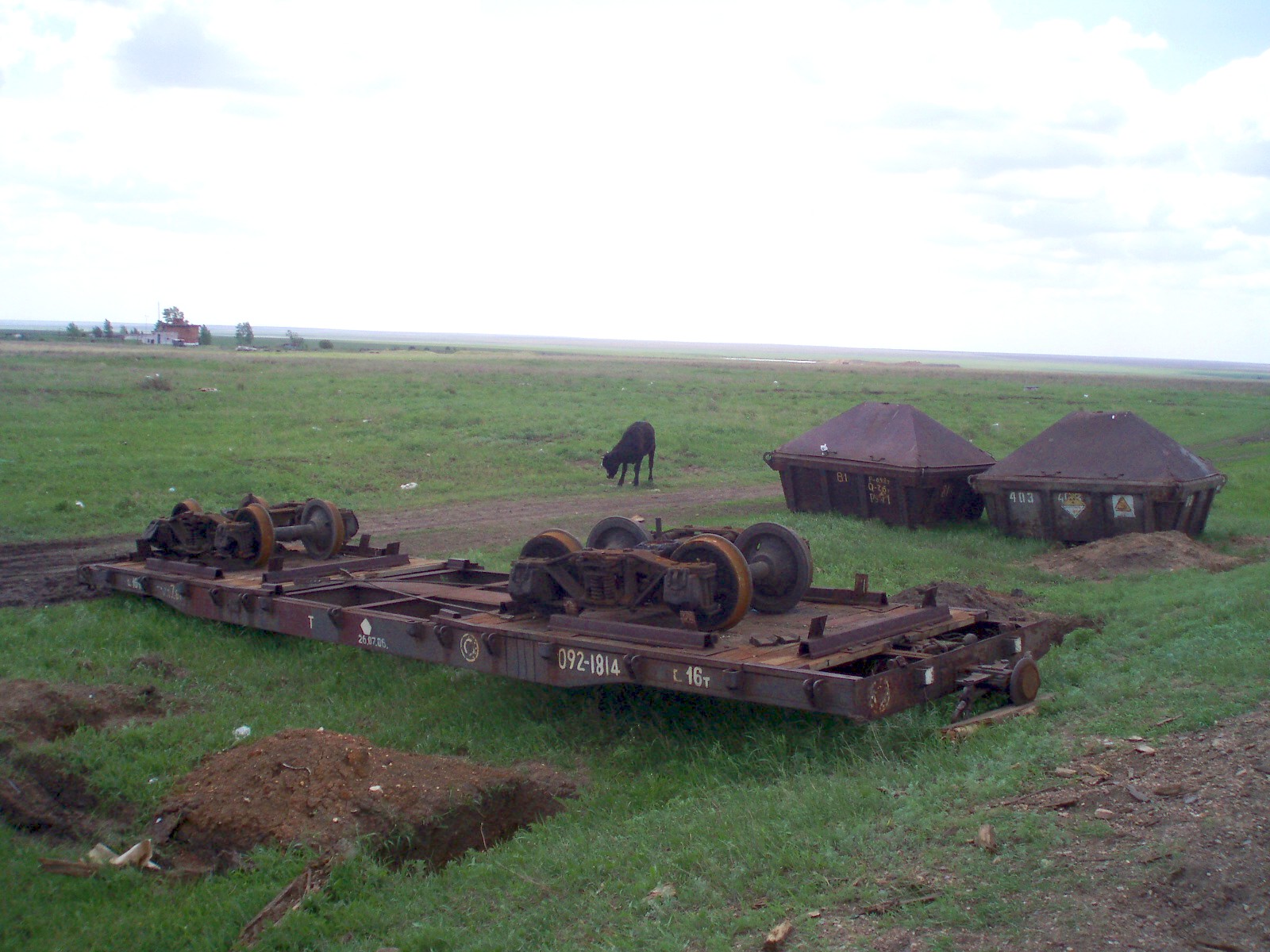 Узкоколейная железная дорога Атбасар  —  Шантобе  —  фотографии, сделанные в 2007 году (часть 10)