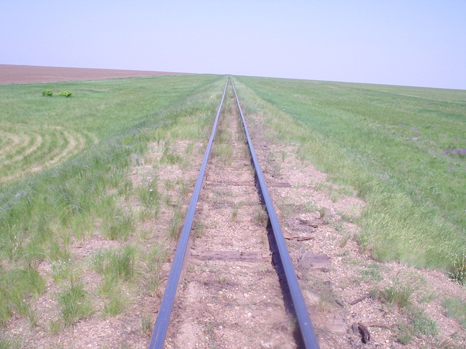 Узкоколейная железная дорога Атбасар  —  Шантобе  —  фотографии, сделанные в 2007 году (часть 36)