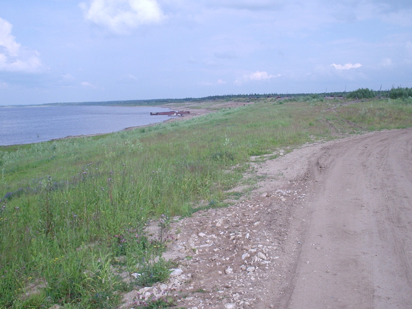 Пионерская узкоколейная железная дорога  —  фотографии, сделанные в 2005 году (часть 1)