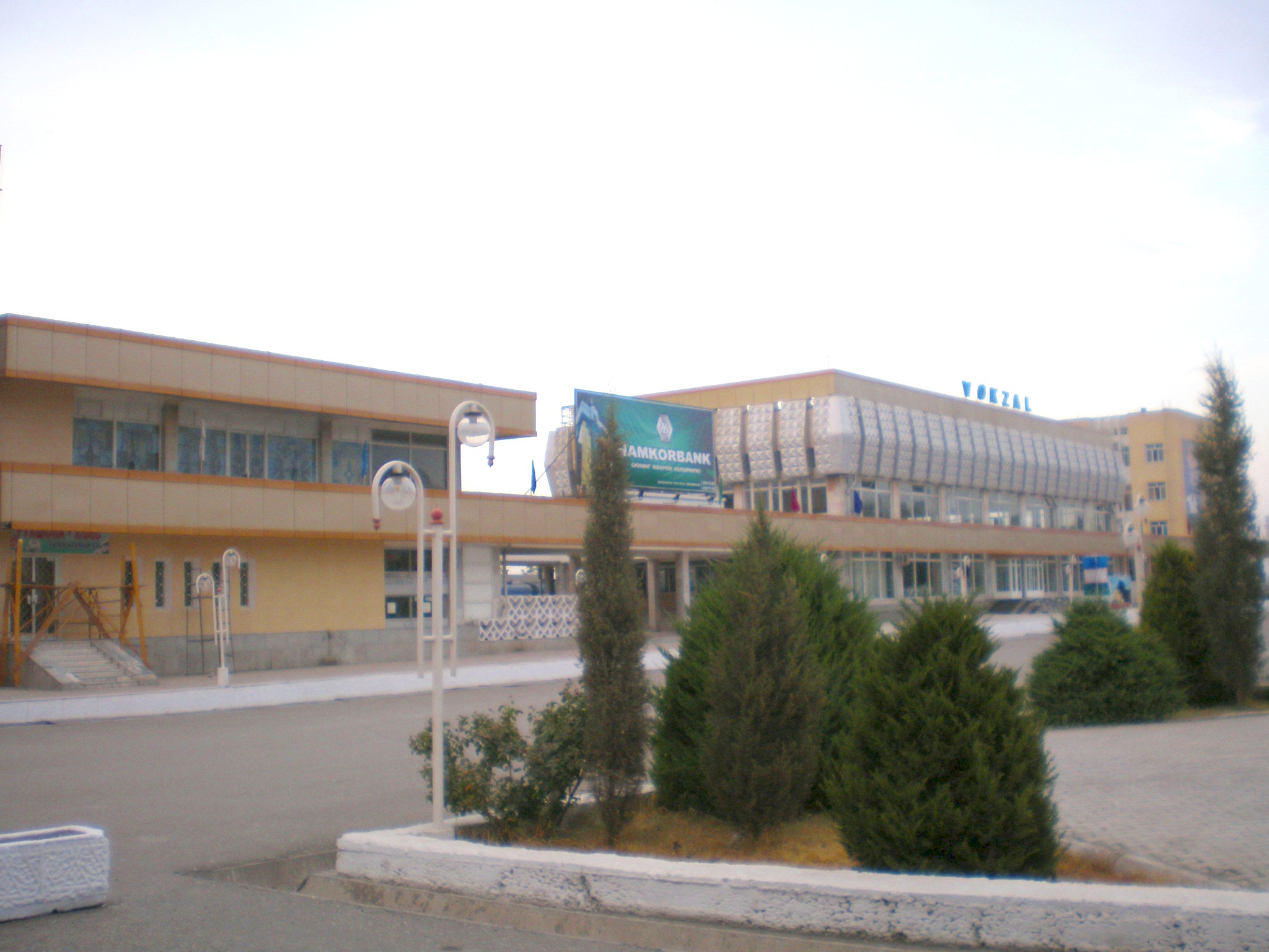 Отдельные фотографии объектов железнодорожного транспорта на территории Андижанской области